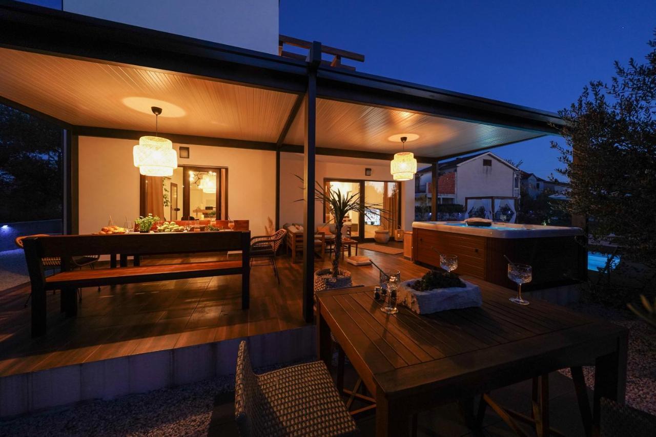 Villa Suncica With Heated Pool, Jacuzzi And Bikes Near Zadar Sukošan エクステリア 写真