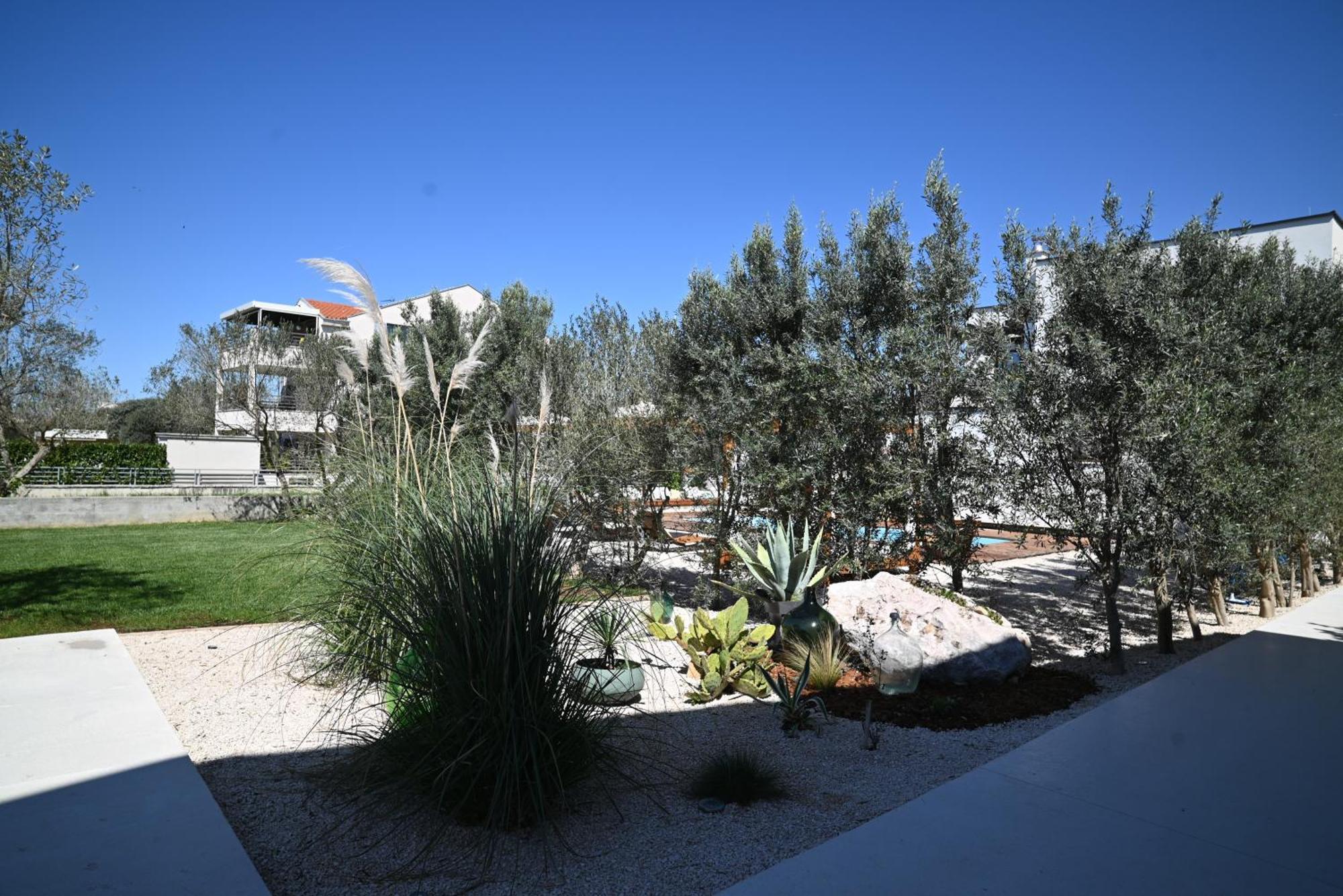 Villa Suncica With Heated Pool, Jacuzzi And Bikes Near Zadar Sukošan エクステリア 写真